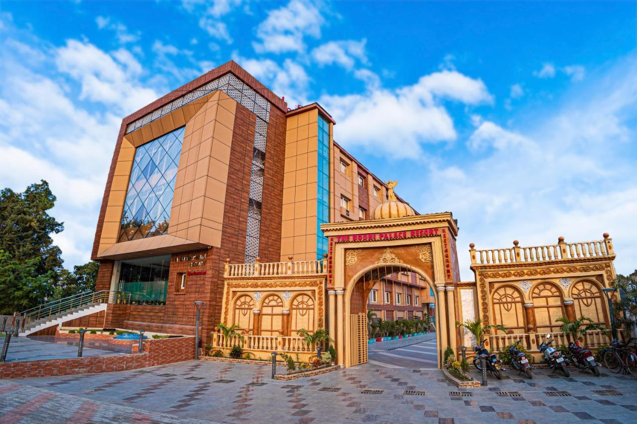 The Bodhi Palace Resort المظهر الخارجي الصورة